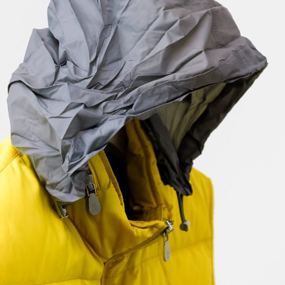 Brunello Cucinelli Yellow Puffer Vest - Picture 8 of 16